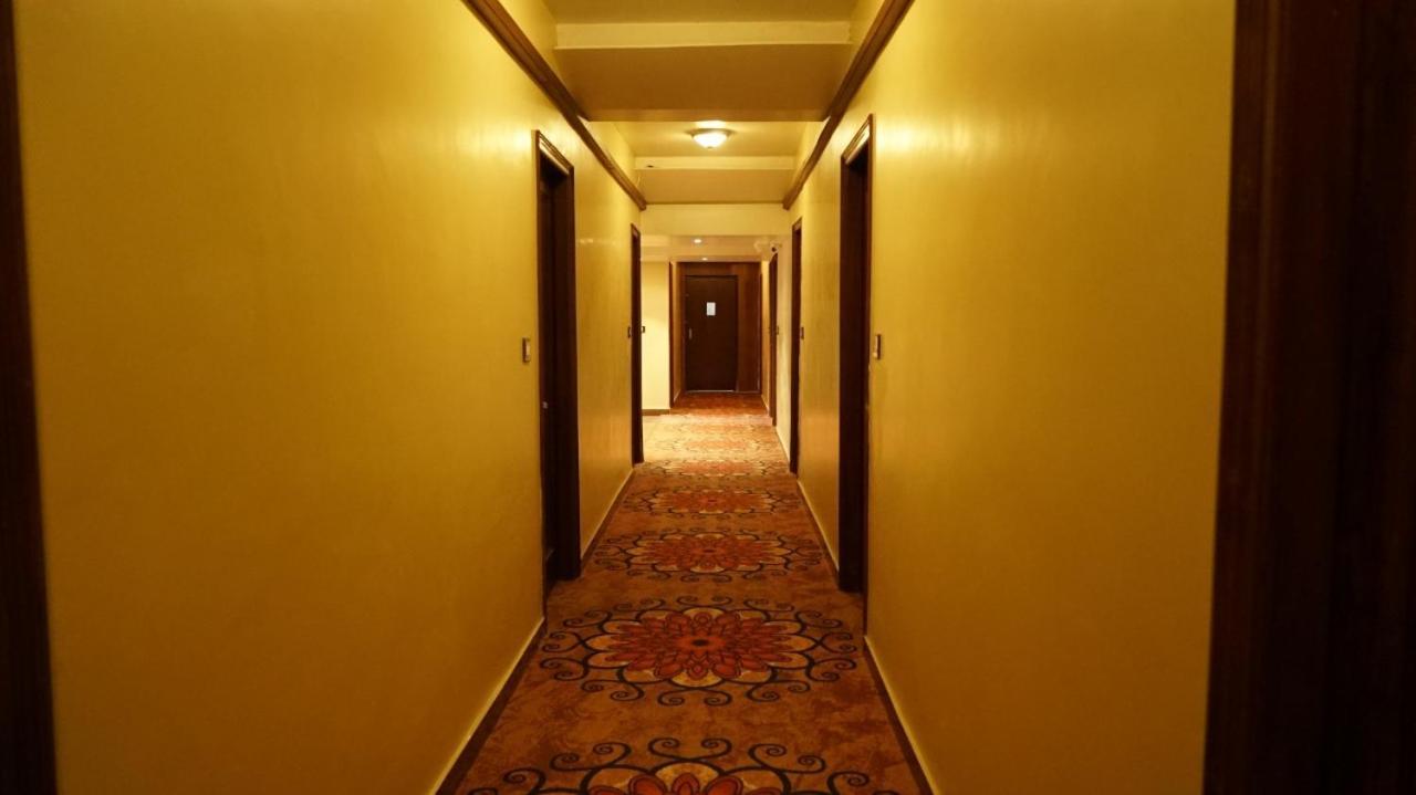 Hotel Sukh Mehal Jalandhar Esterno foto
